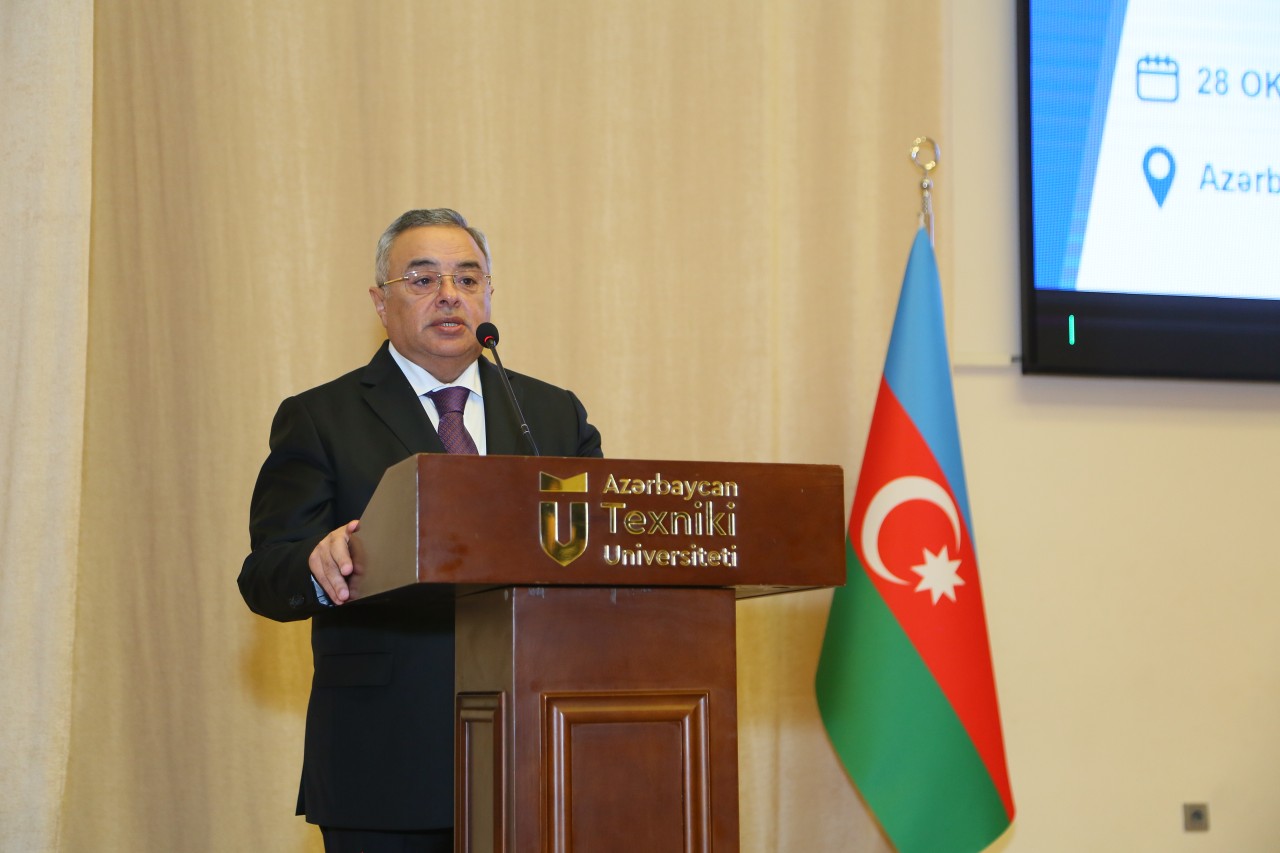 AzTU-da mühəndis hazırlığının strateji əhəmiyyəti müzakirə olundu - FOTOLAR