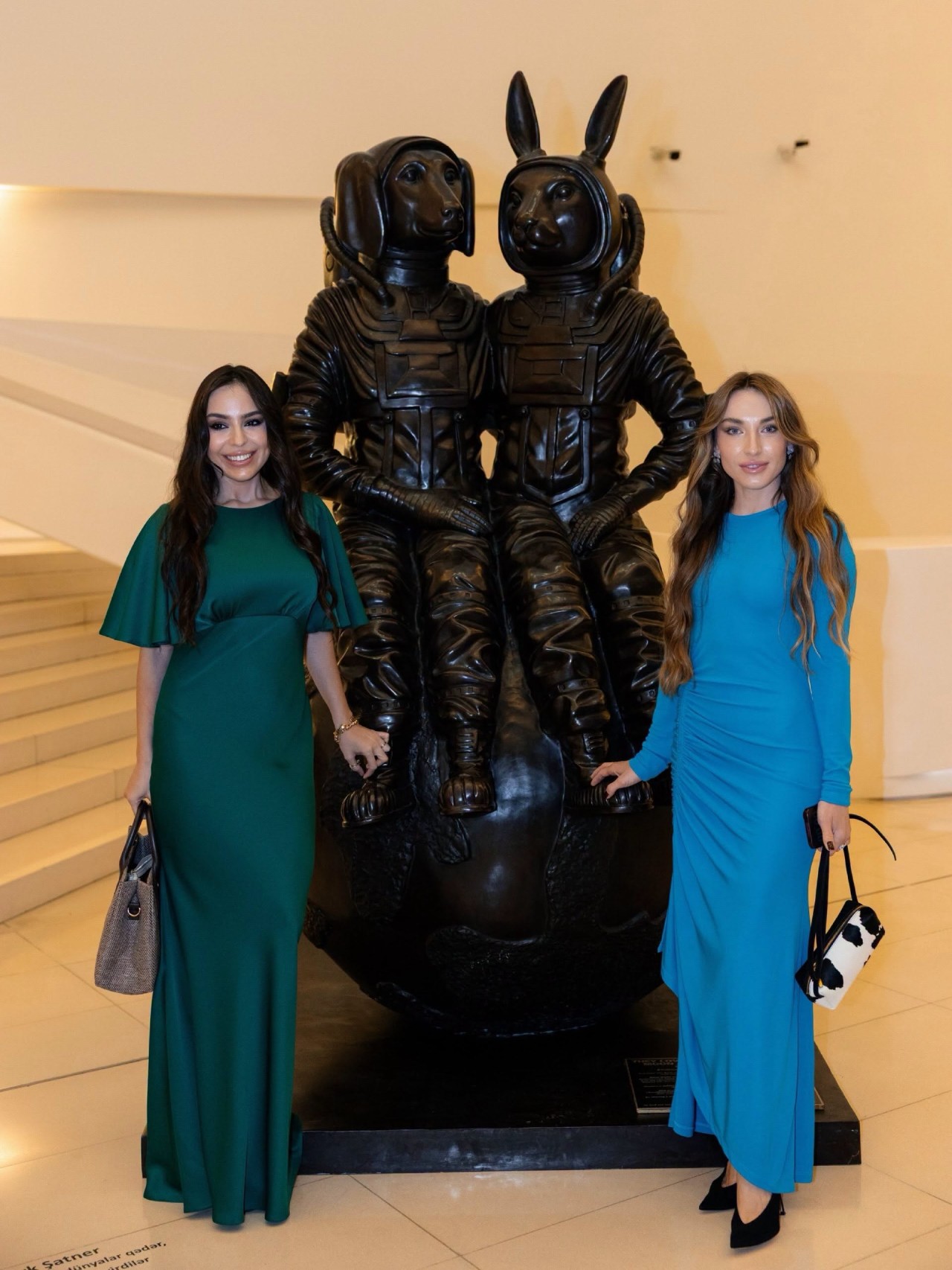 Prezidentin qızı və gəlini “Baku Art Weekend”də - FOTOLAR (VİDEO)