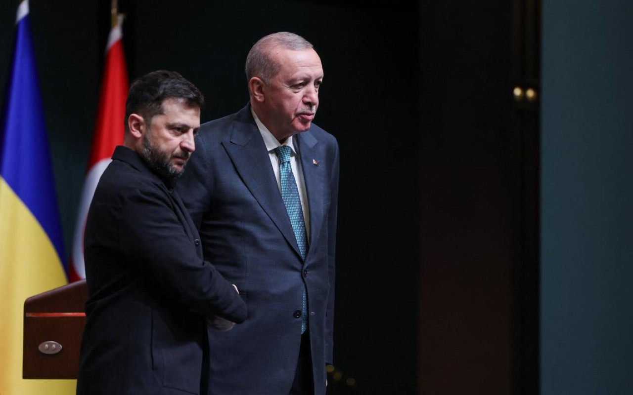 Ərdoğan Dolmabahçe” sarayında Zelenski ilə görüşdü