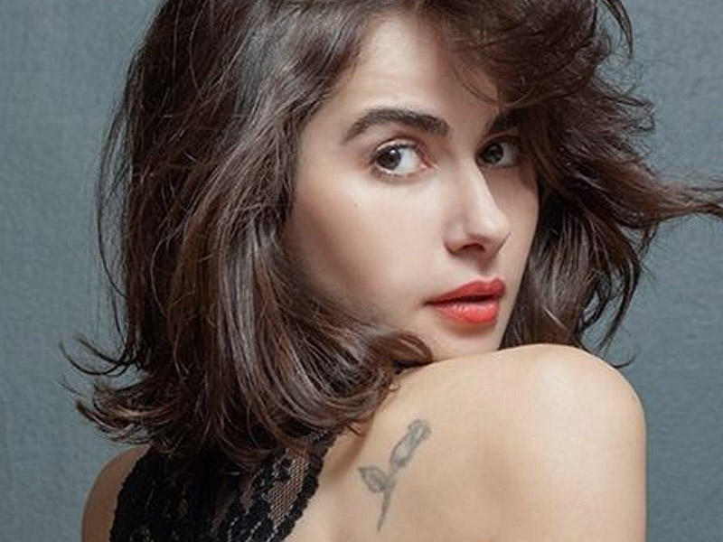 Nəsrin Cavadzadənin prodüserlə səmimi görüntüsü- FOTO