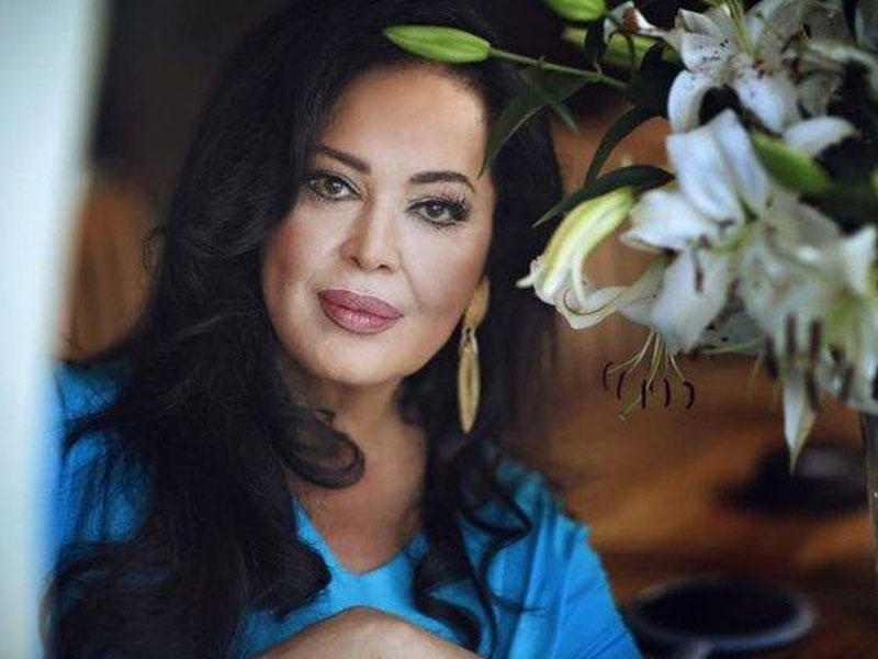 Türkan Şoray bu evə köçdü - FOTO