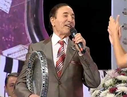 Yoldaşımı hər gün qısqanıram... təkcə mənim gücüm çatır ona... -Teymur Mustafayev