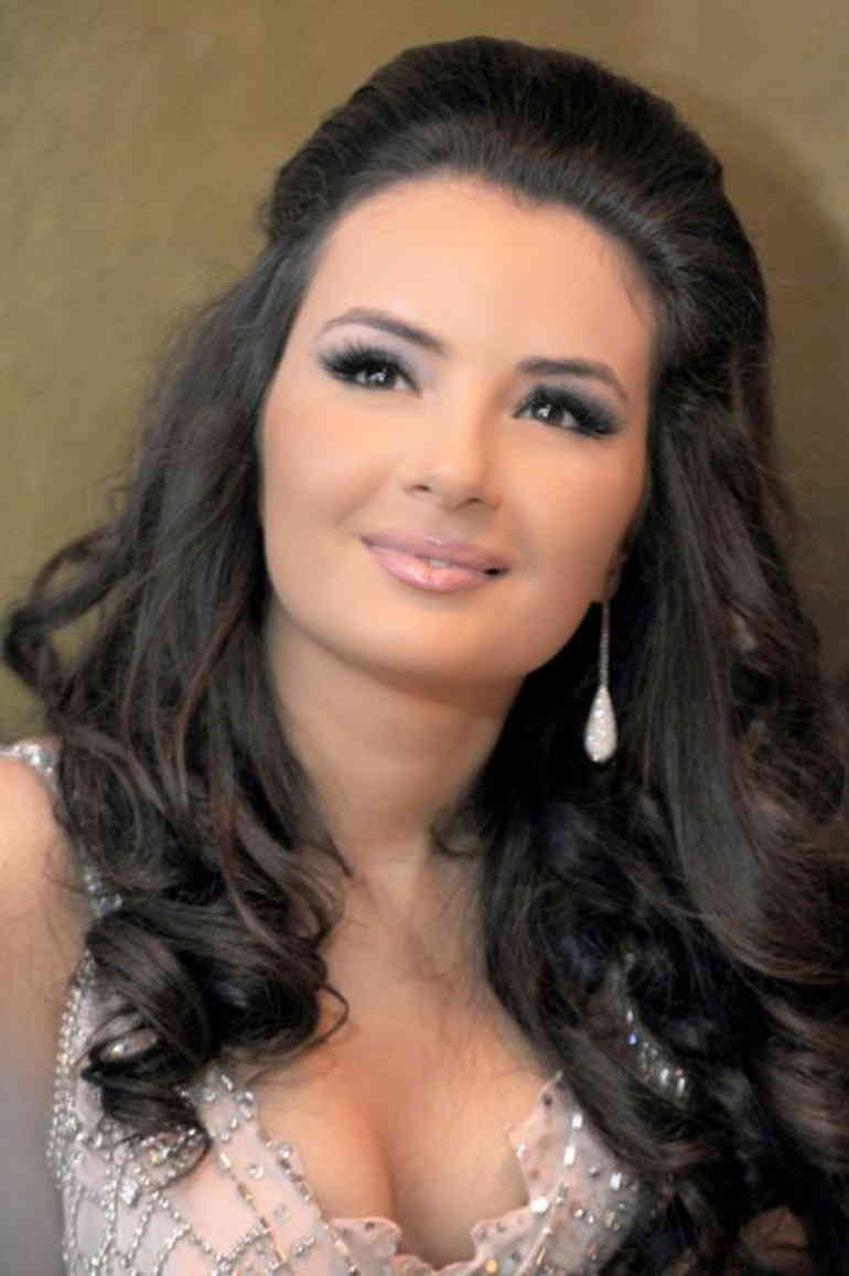 Aysel 3 cü dəfə ana oldu- FOTO