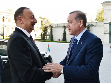 İlham Əliyev Türkiyəyə getdi
