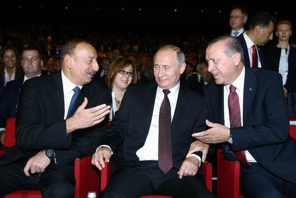 Əliyevlə Putinin birgə iştirak etdiyi tədbirdən maraqlı FOTOLAR