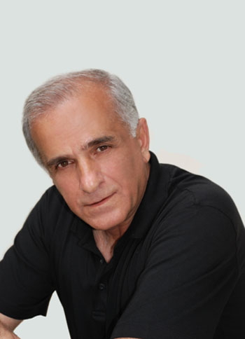 Fuad Poladov səhnədən gedir - FOTOLAR