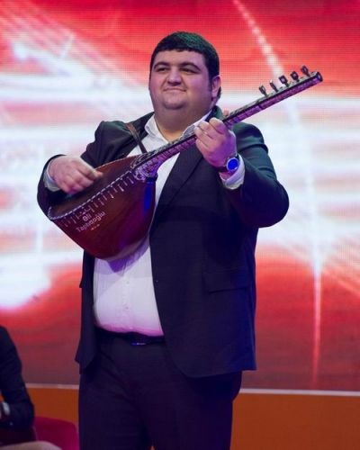 150 kiloqram olan Aşıq Əli: çəkim mənə mane olmur...
