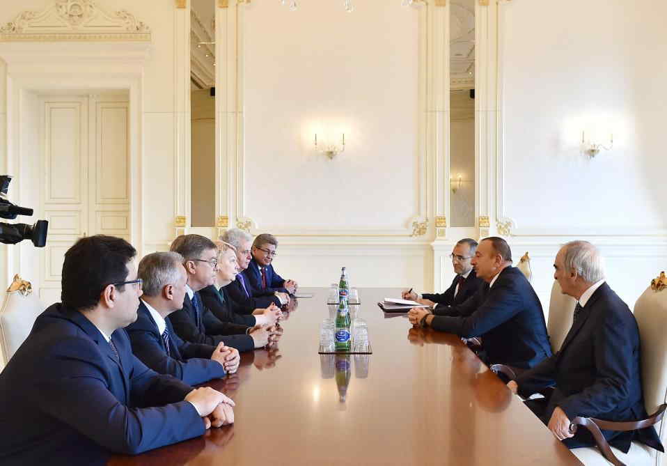 Prezident İlham Əliyev Rusiyanın təhsil və elm nazirini qəbul edib - FOTO