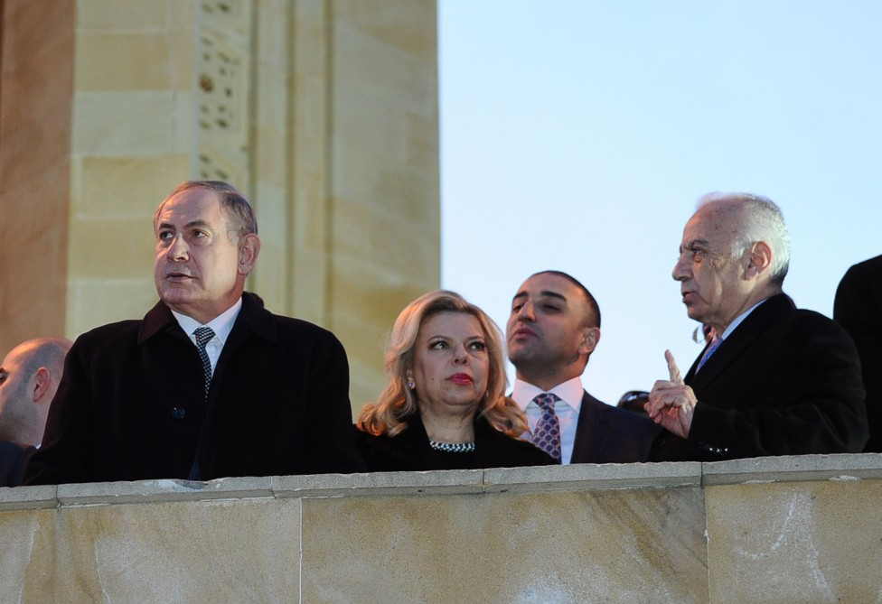 Hacıbala Abutalıbov Netanyahu və onun xanımına Bakını göstərdi - FOTOLAR