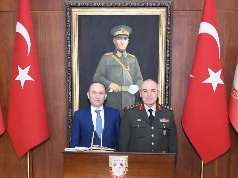 Türkiyənin ordu generalından Aprel döyüşləri ilə bağlı AÇIQLAMA