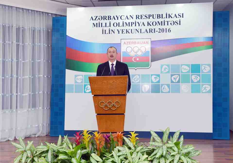 Prezident 2016-cı ilin idman yekunlarına həsr olunan MƏRASİMDƏ (Yenilənib)