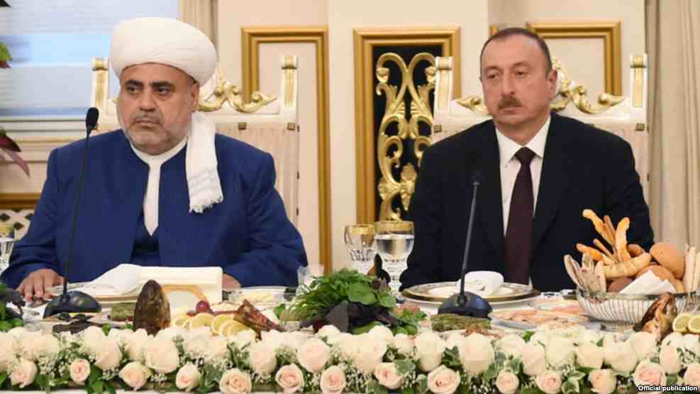 Xalq İlham Əliyevin misilsiz xidmətlərinin şahididir - Şeyx İlham Əliyev HAQQINDA