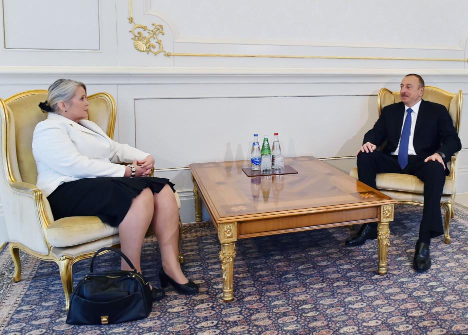 Prezident yeni səfirləri qəbul etdi - FOTO (YENİ-4)