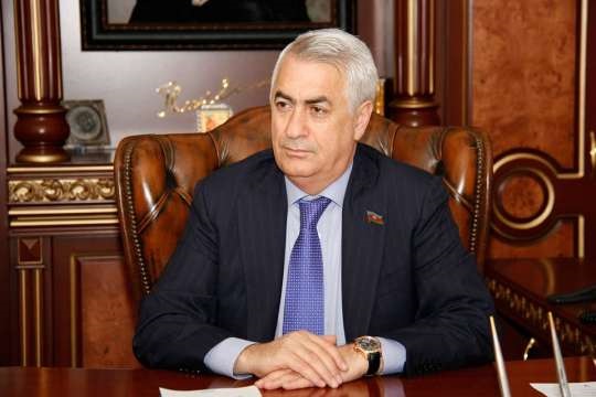 Cavid Qurbanov AZAL-ı tənqid etdi - Kişini çox incitməyək