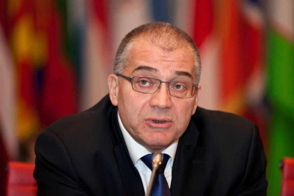 Nazir müavini Əfqanıstana getdi